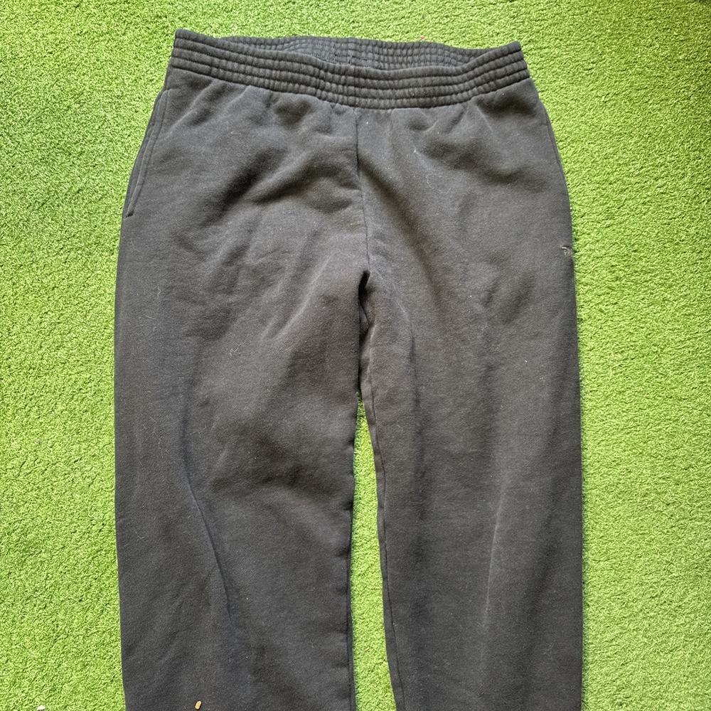Tna Aritzia Cozy Sweatfleece Mega Cargo Sweatpant in Black Size M